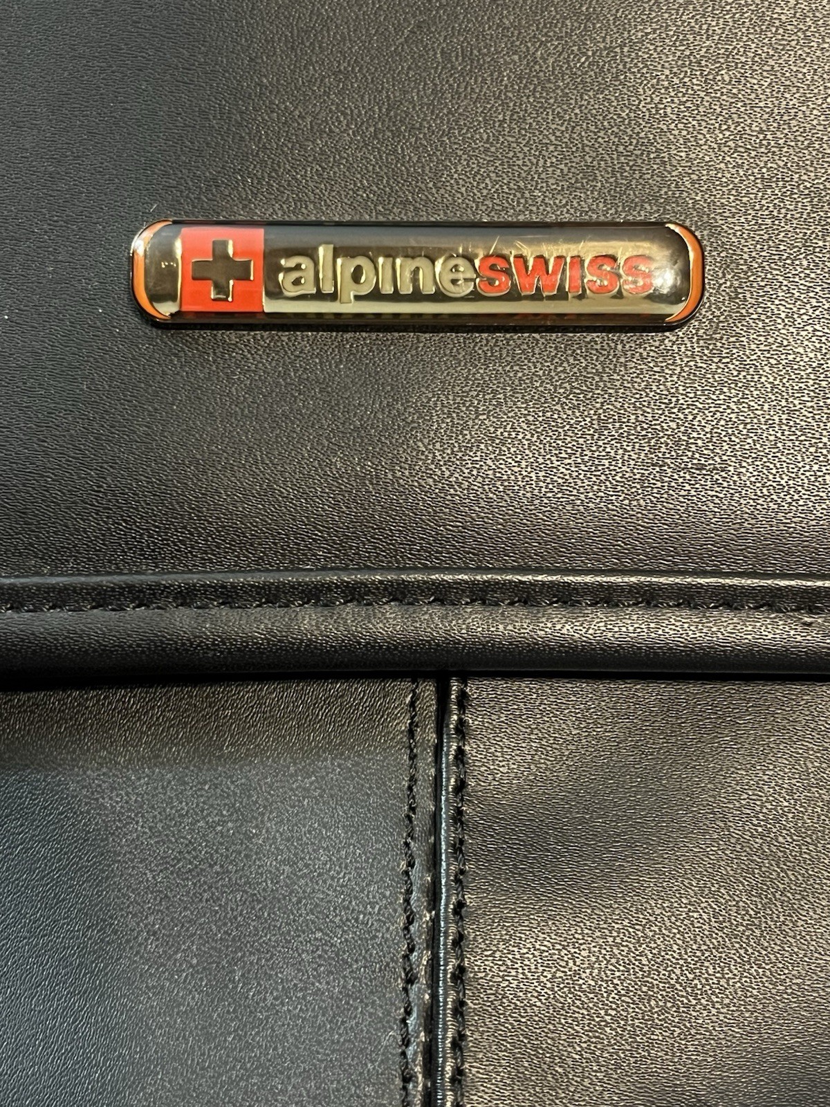 Alpine Swiss All-Leather Men’s Briefcase Laptop Bag with Shoulder Strap Black