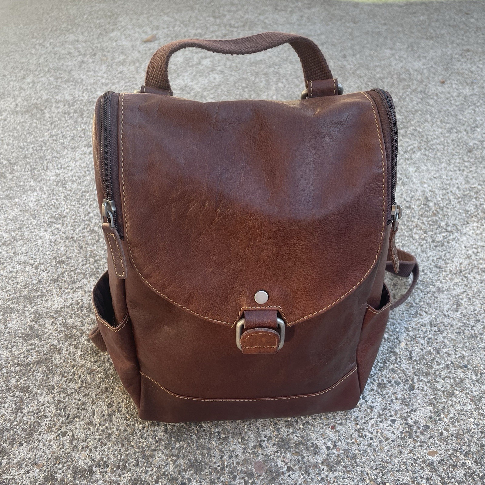 JACK GEORGES Unisex Backpack Voyager Convertible Brown Buffalo Leather