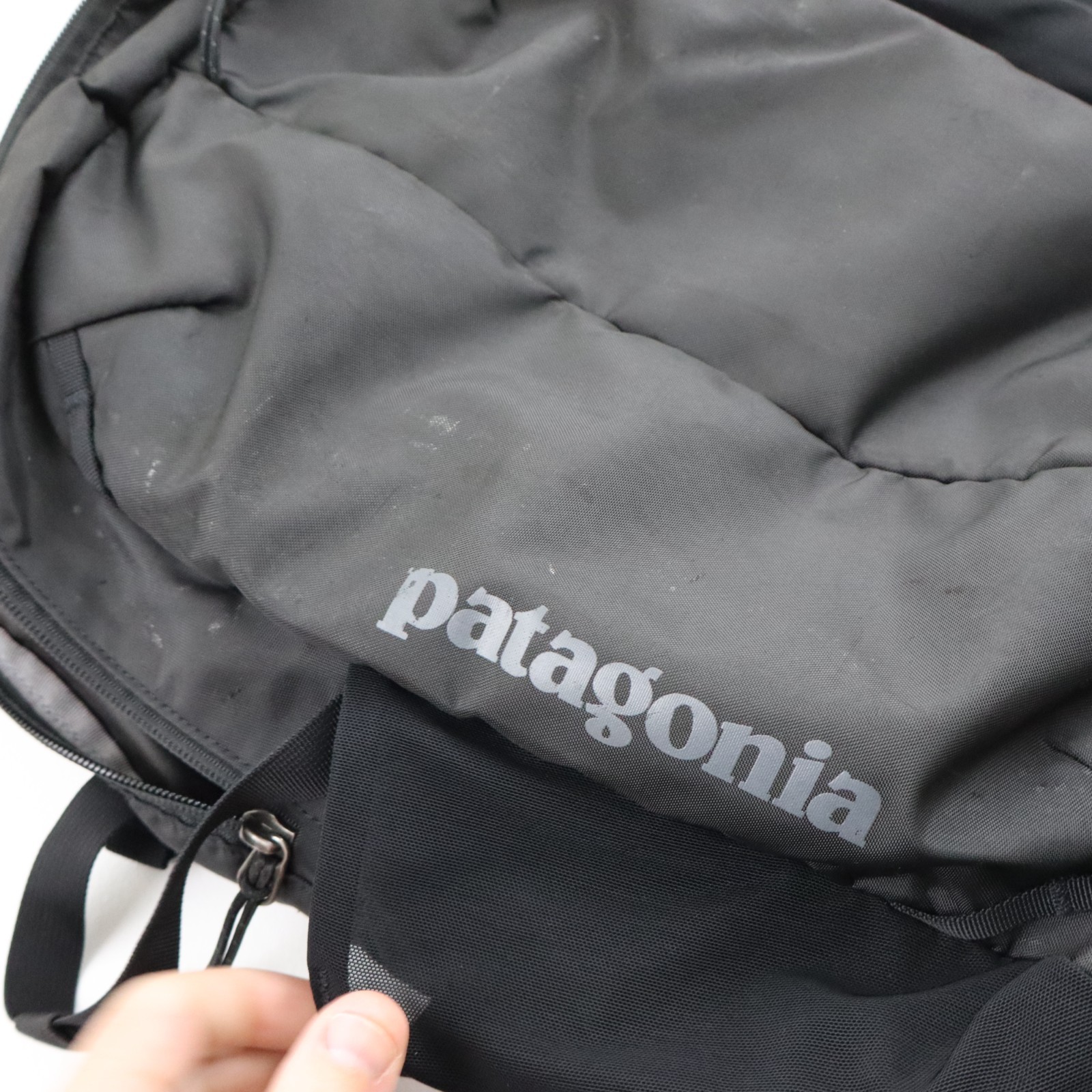 Patagonia Refugio 26L Backpack Black Laptop Bag Daypack Hiking Travel School
