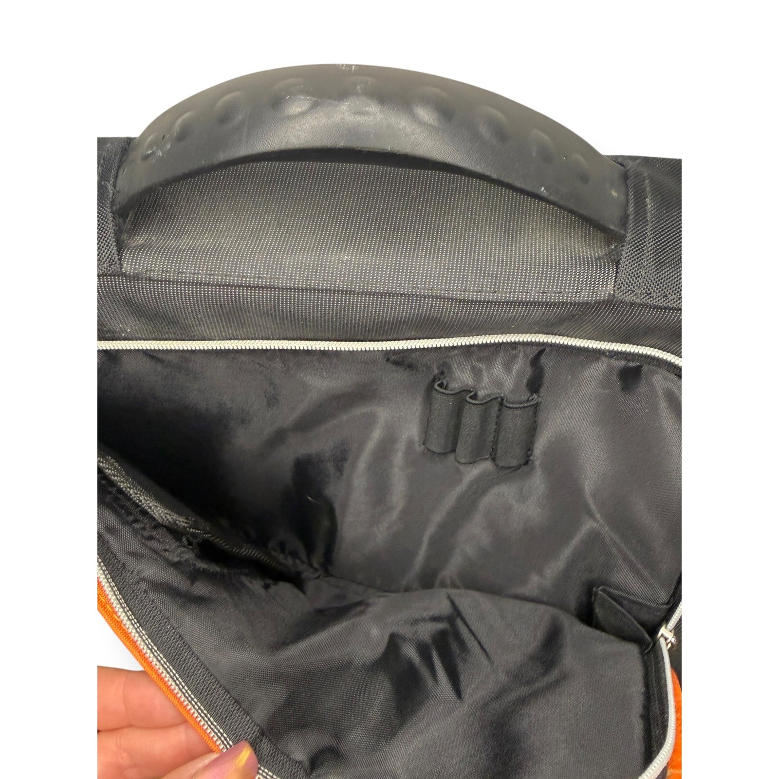 Targus Urban Messenger Laptop Bag Black TSM005US