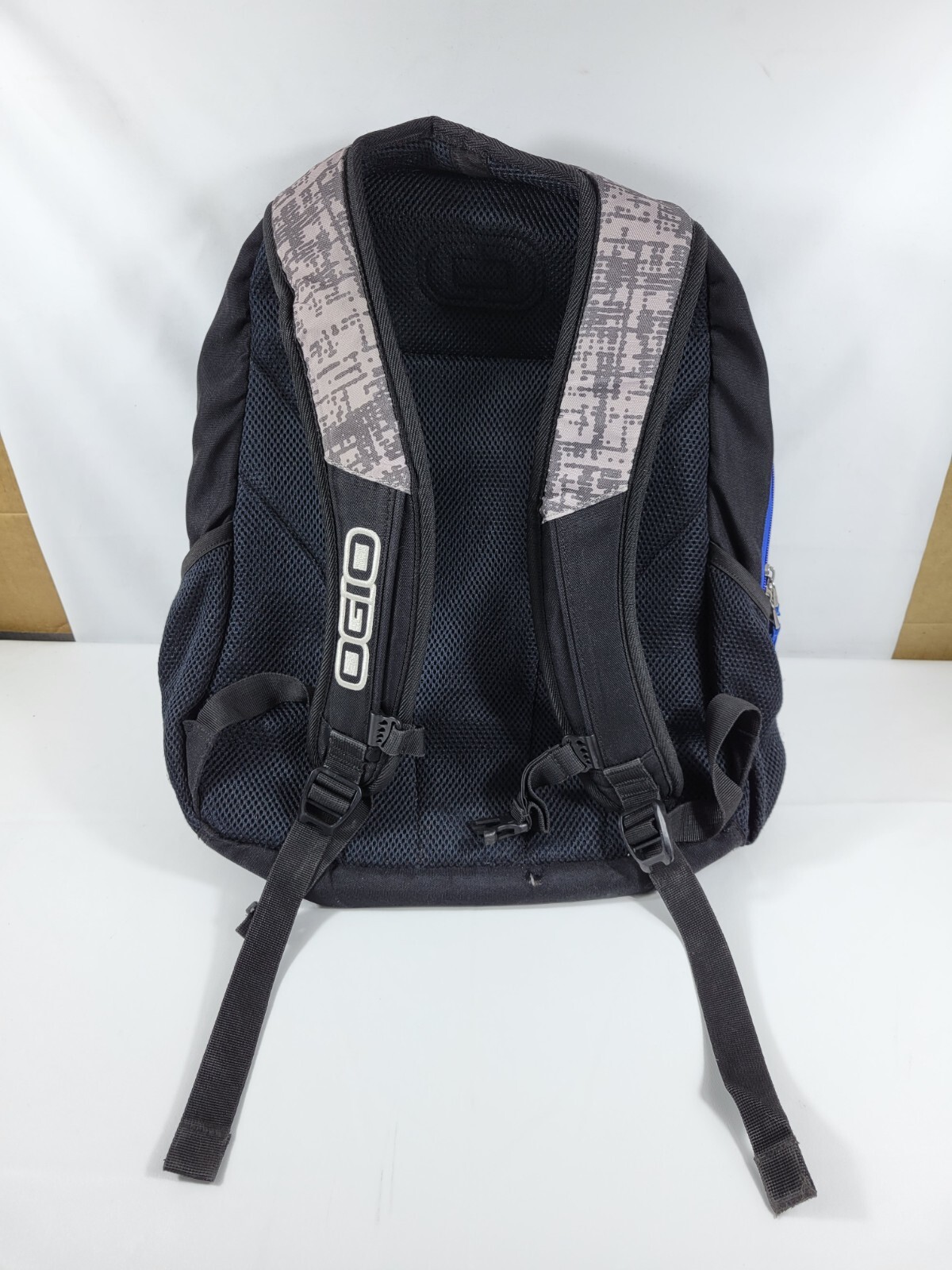 OGIO Tribune Backpack Gray Blue Black