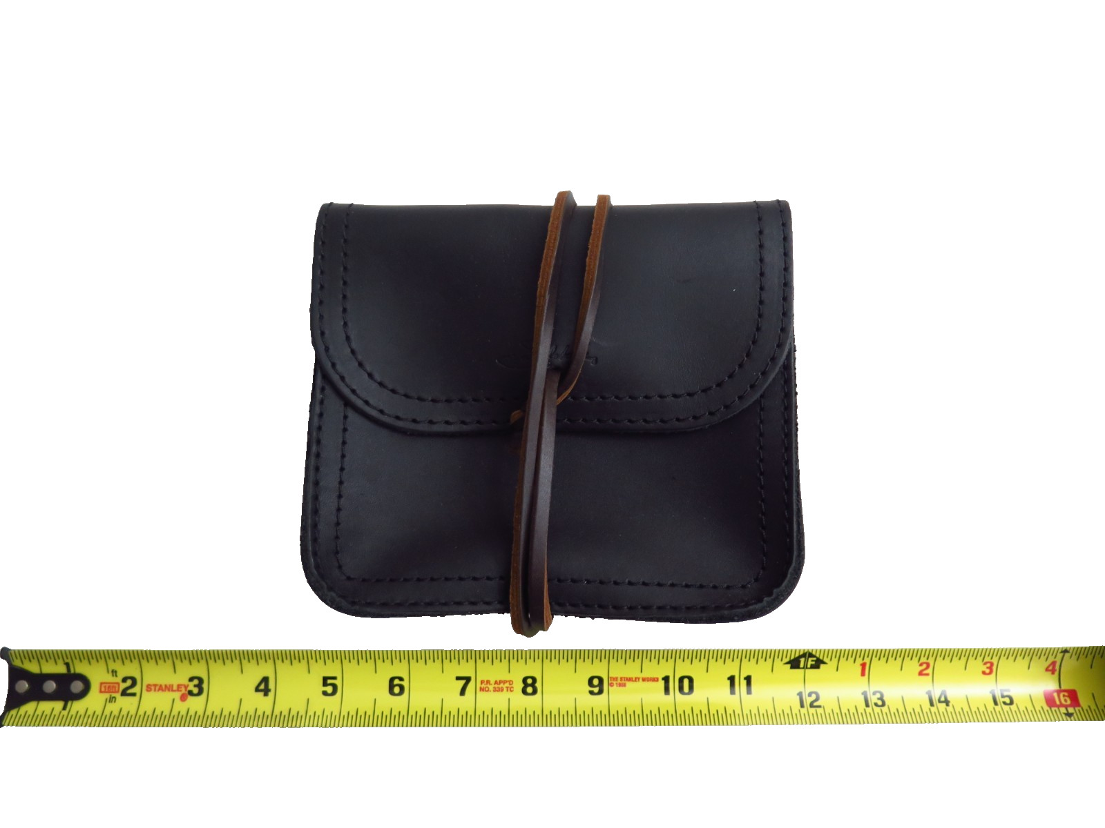 Saddleback Leather 6.5″x5.5″x1.5″ CLASSIC CABLE BAG Black with Dark Brown Strap