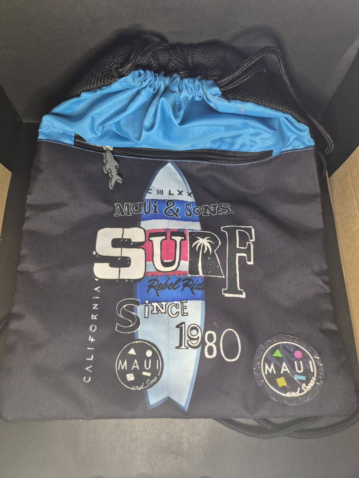 Maui And Sons Padded Drawstring Backpack Bag Surf And Beach Style Accessory