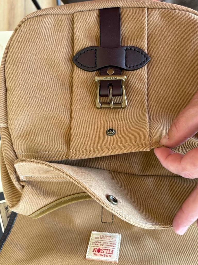 Filson Small Rugged Twill Field Bag Tan Bridle Leather Messenger Bag Made in USA