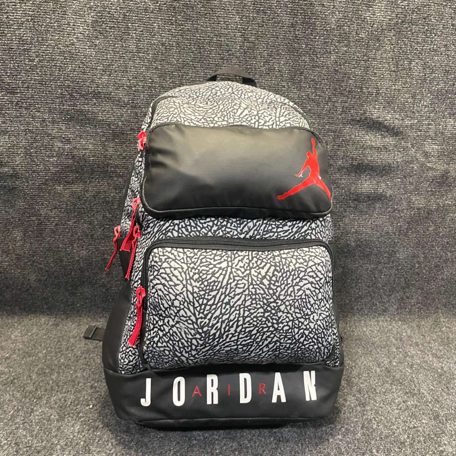 Nike Air Jordan 0670-G3A Black Elephant Print Jumpman Sport Essential Backpack