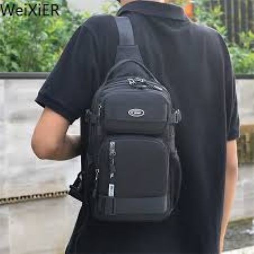 Neutral Men’s and Women’s Crossbody Bags Are Suitable for Travel Use.