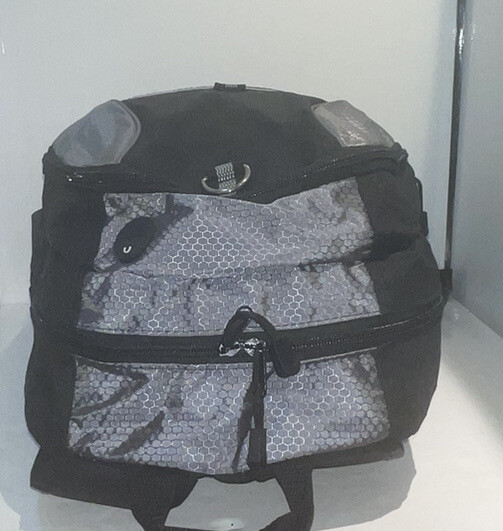 Port Authority Contrast Honeycomb Backpack N Black/Gray BG1020