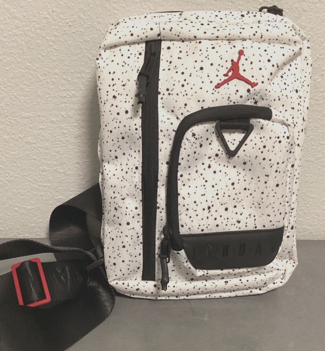 Jordan Crossbody Bag Collectors (3L) White Red Black Speckle Cordura New