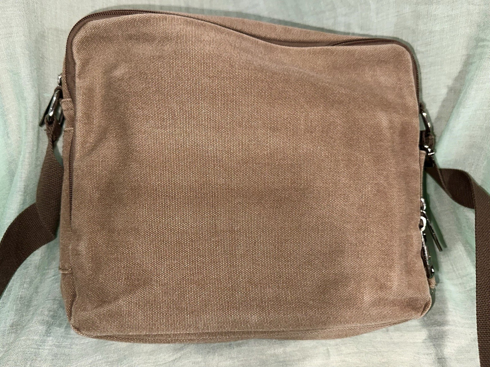 Canvas Natural Material Retro Messenger Tablet Travel Bag Manjianghong Men’s