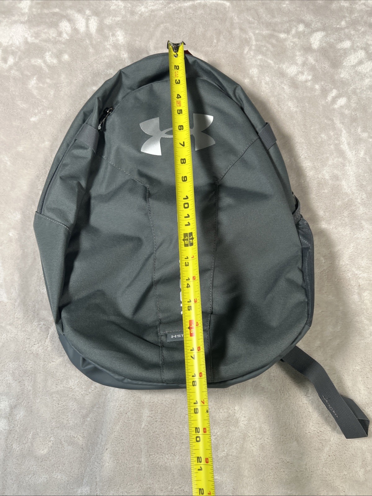 Under Armour UA Hustle 5.0 Backpack – Gray (1361176) – Free Shipping!