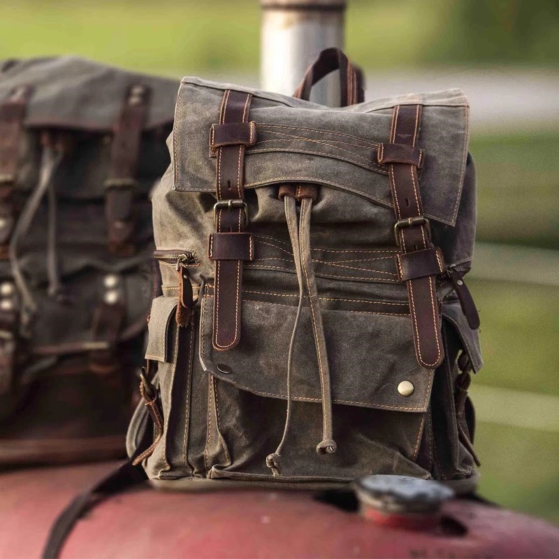 Retro Oil Wax Canvas Backpack Large Capacity Outdoor Travel Bag Leisure Knapsack