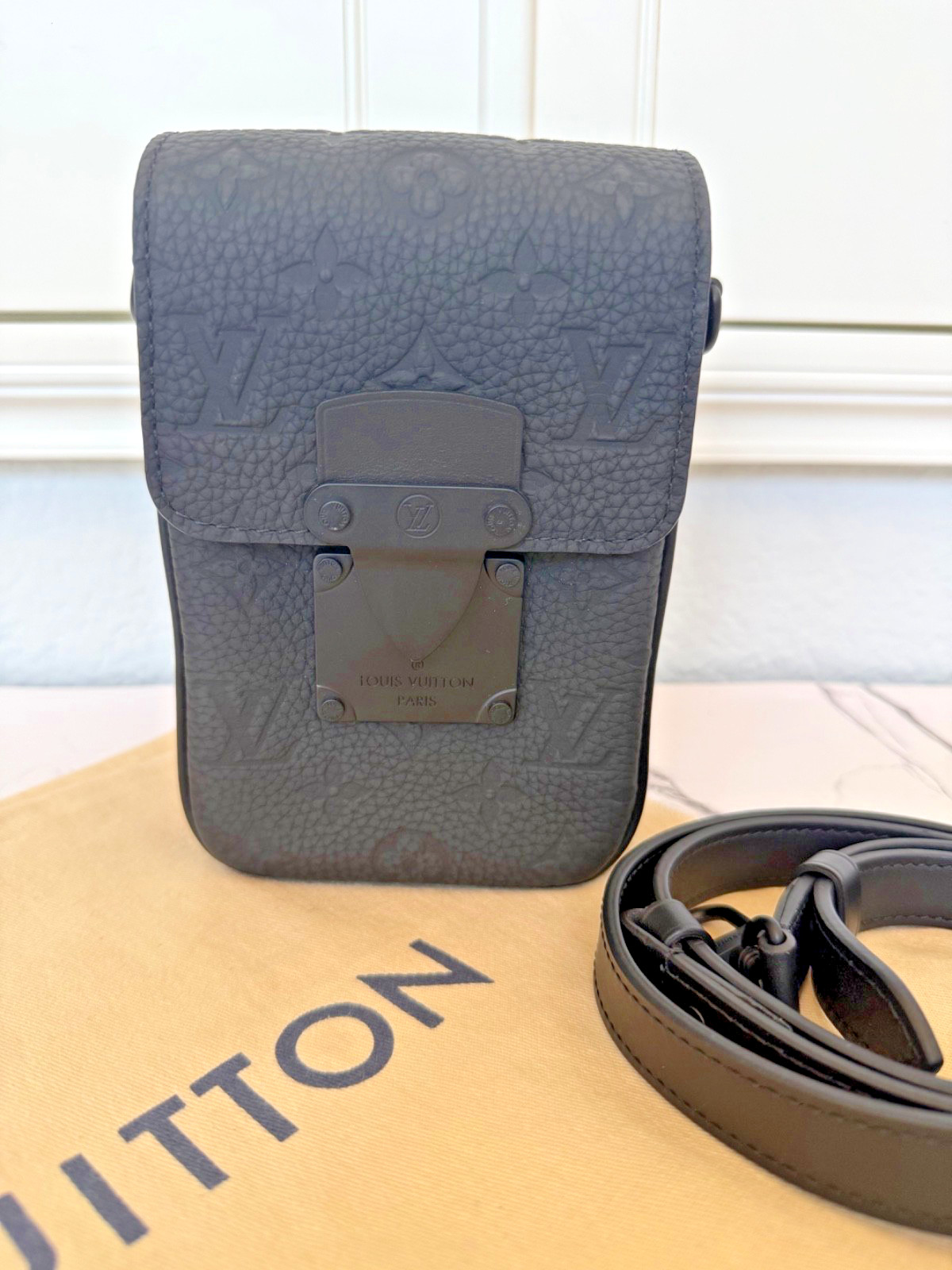 Louis Vuitton S-Lock Vertical Wearable Wallet Side Bag – Taurillon Monogram