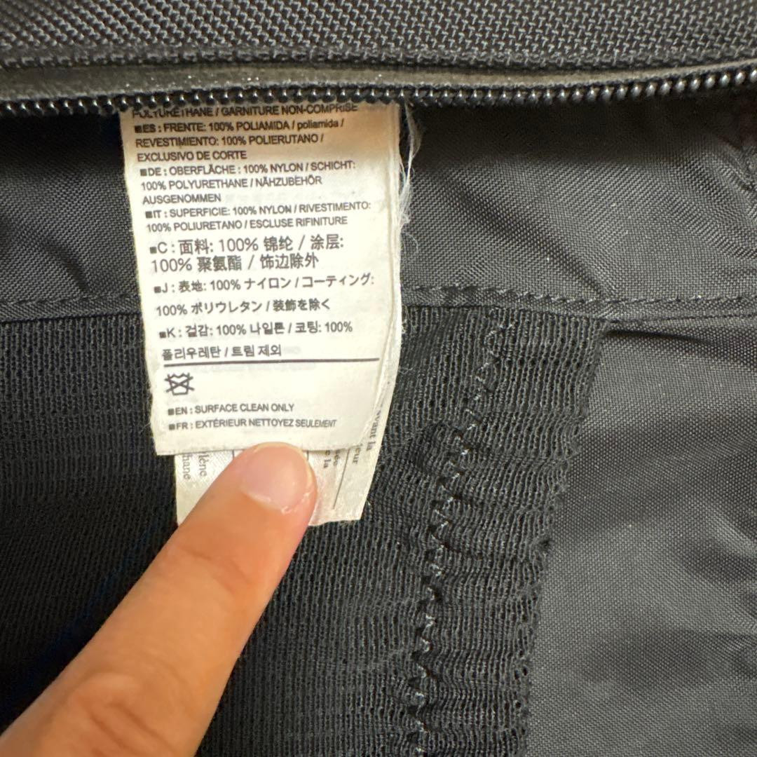 Arc’teryx Arro 22 Backpack Black Used Old Logo Rare Japan Exclusive