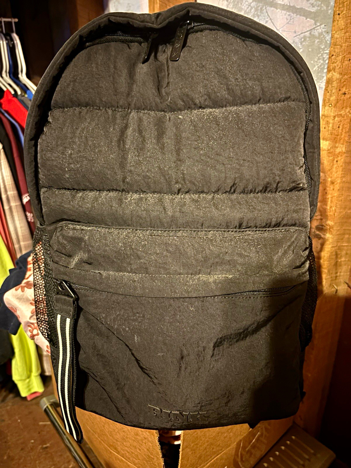 Black Medium Backpack Zip Closure Adjustable Shoulder Straps Outer Pockets