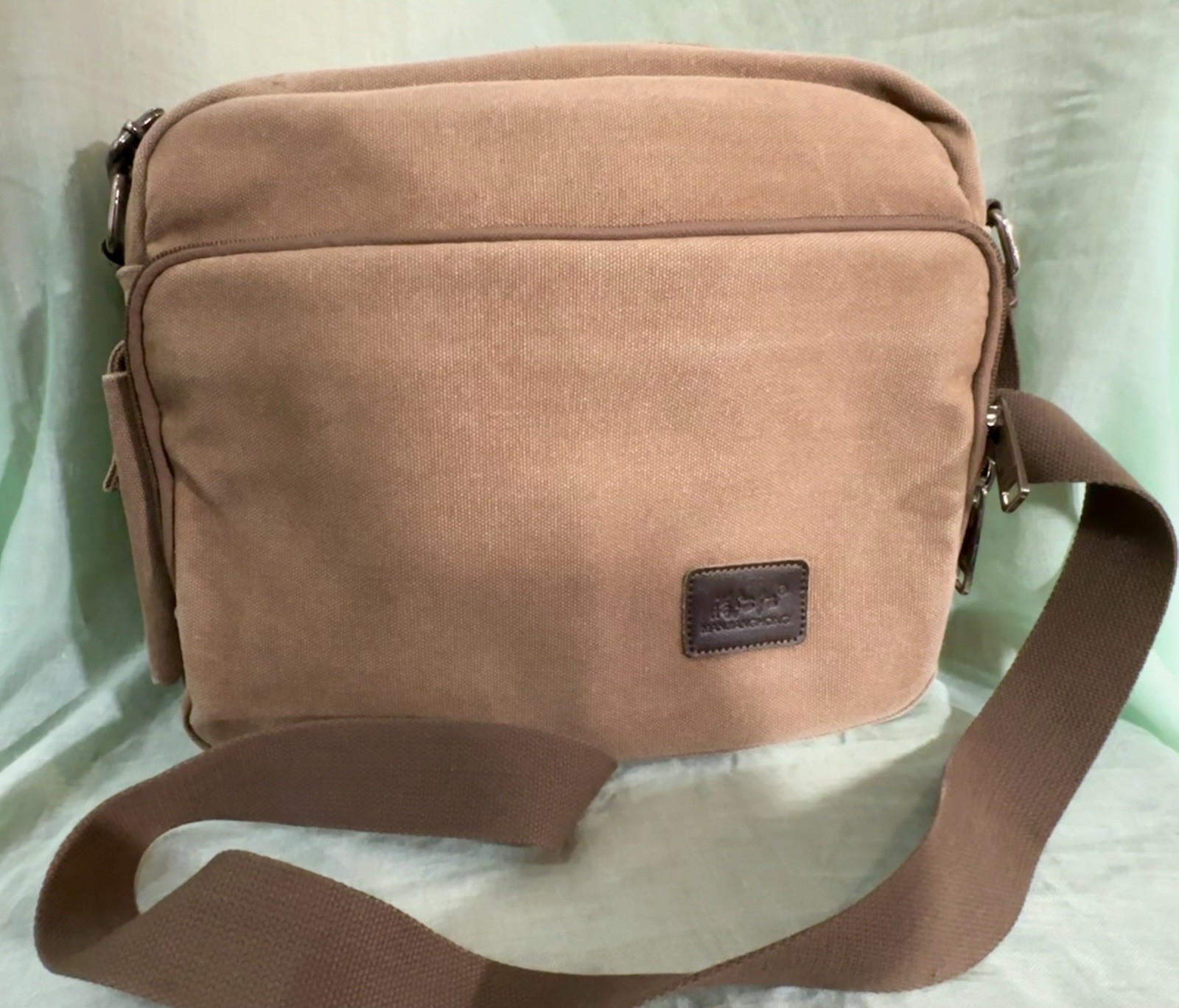 Canvas Natural Material Retro Messenger Tablet Travel Bag Manjianghong Men’s