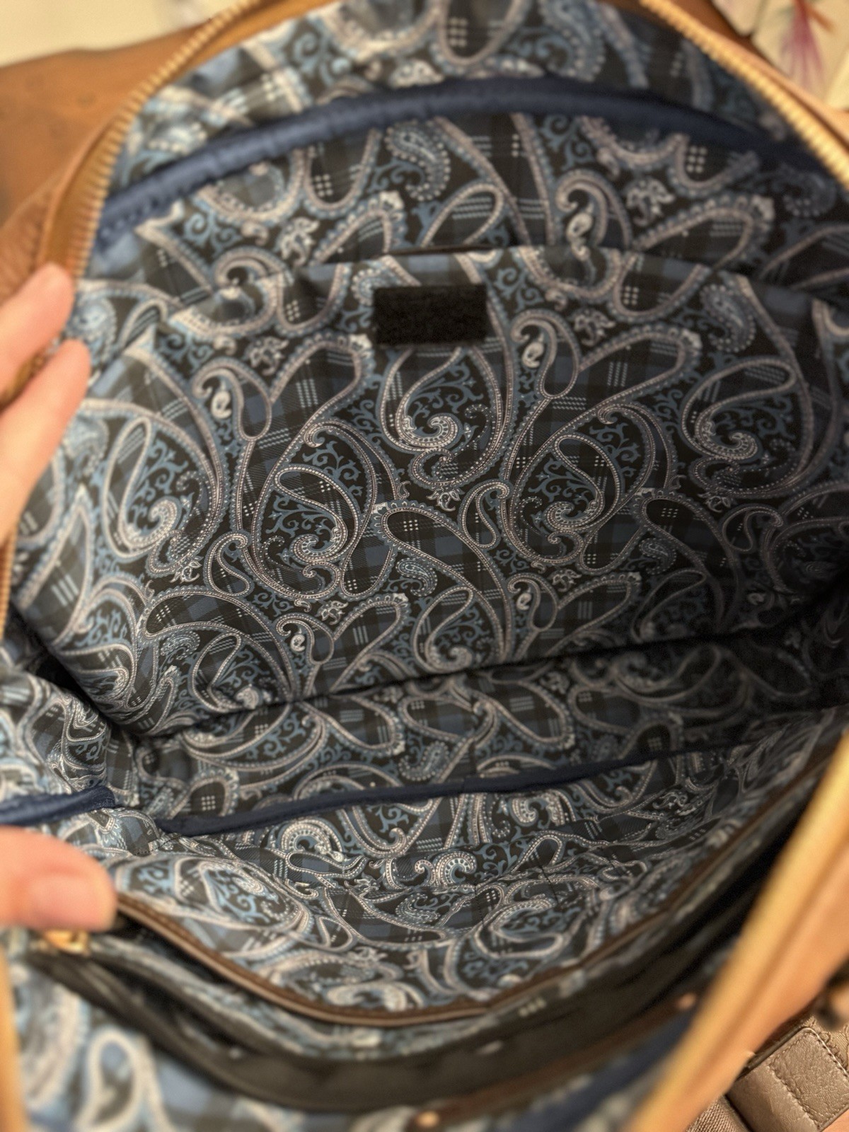 Robert Graham Leather Brown Two Tone Laptop Messenger Bag **Read Listing**
