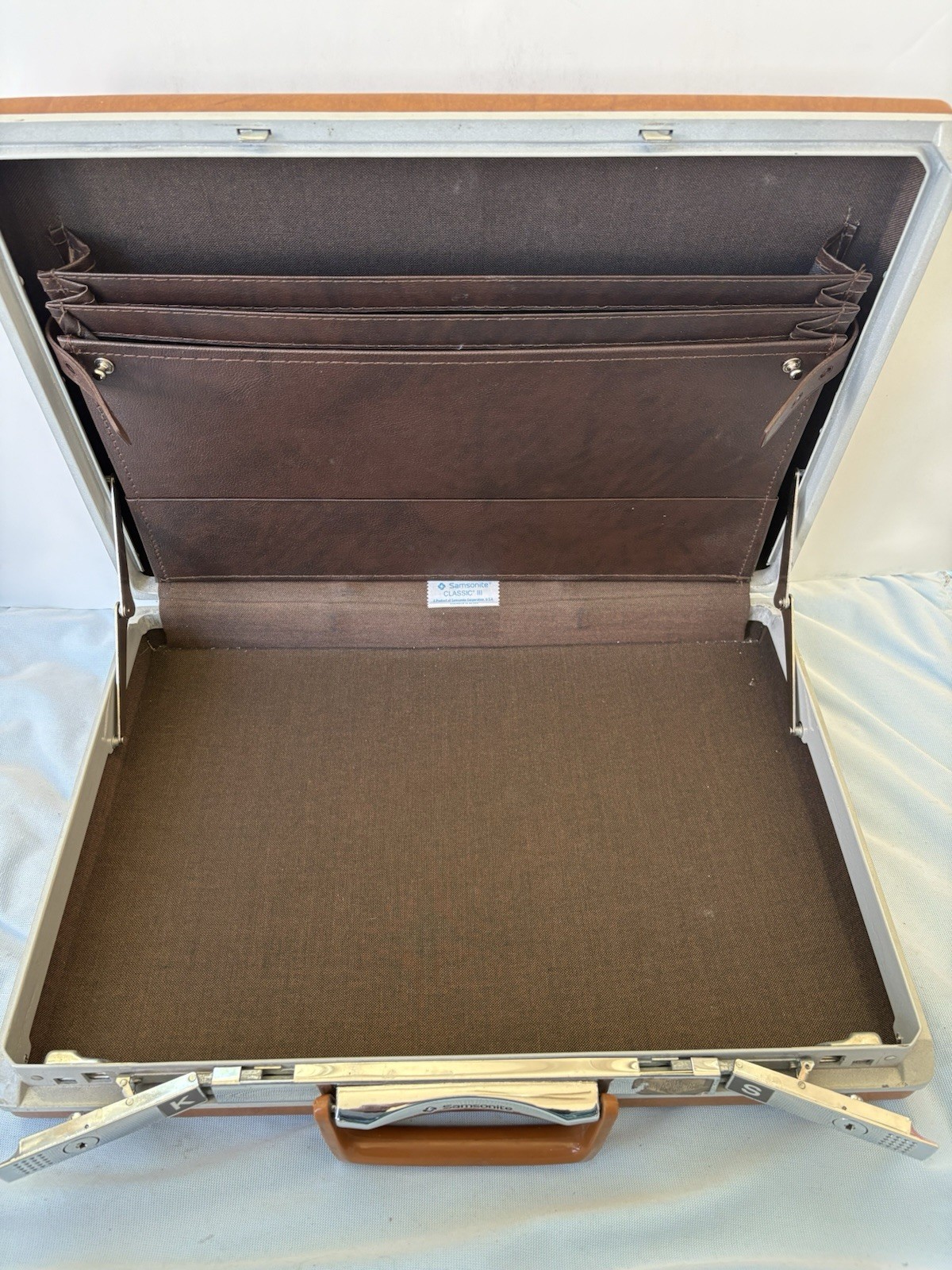 Vintage Samsonite Tan Hard Shell Briefcase Attache Carry Case NO KEY 18×13”