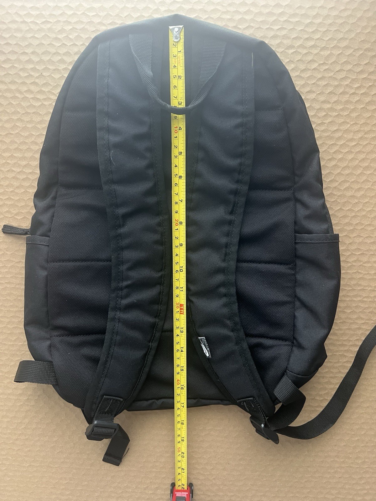 Nike Elemental Two Way Zip Backpack, Padded Back & Shoulders Straps 18×11.5×5″