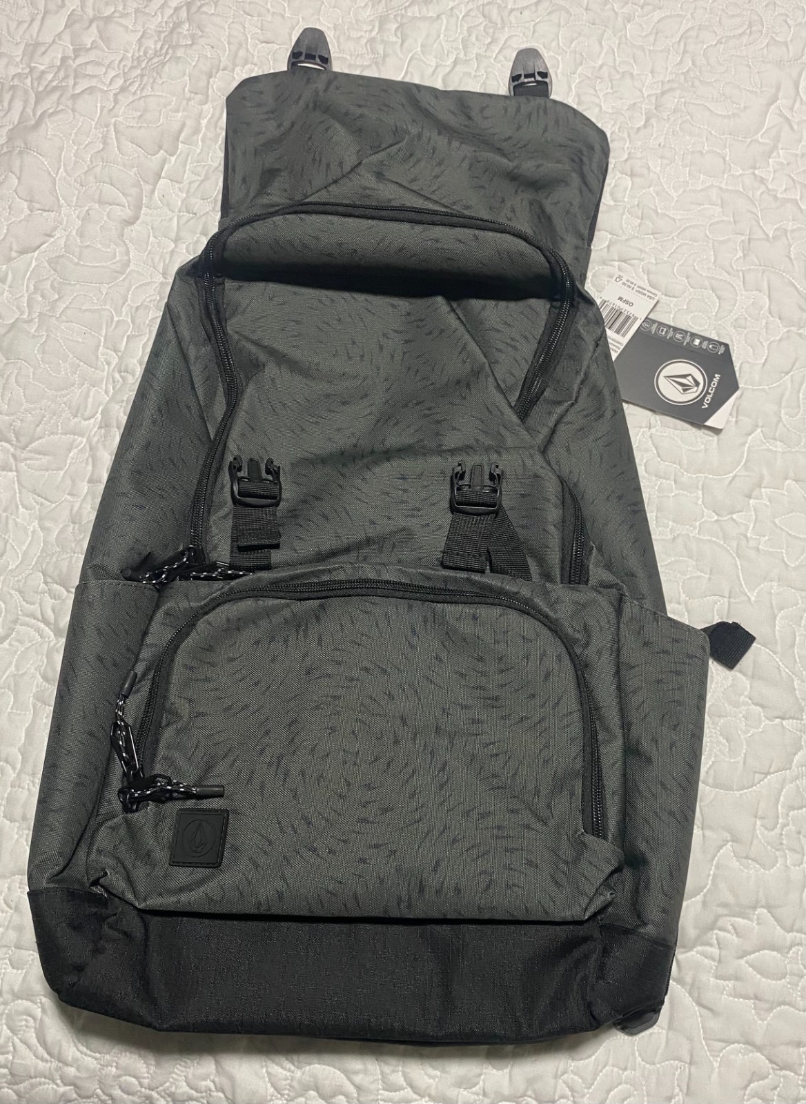 VOLCOM CHARTER FOLD OVER BACKPACK SCHOOOL BEACH TRAVEL SKATE 20L NEW