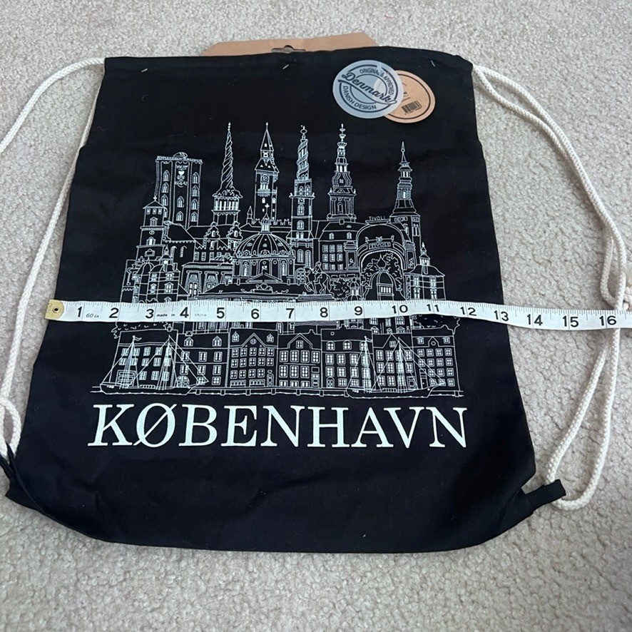 Royal Collection Danmark Kobenhavn Copenhagen Skyline Drawstring Backpack NWT
