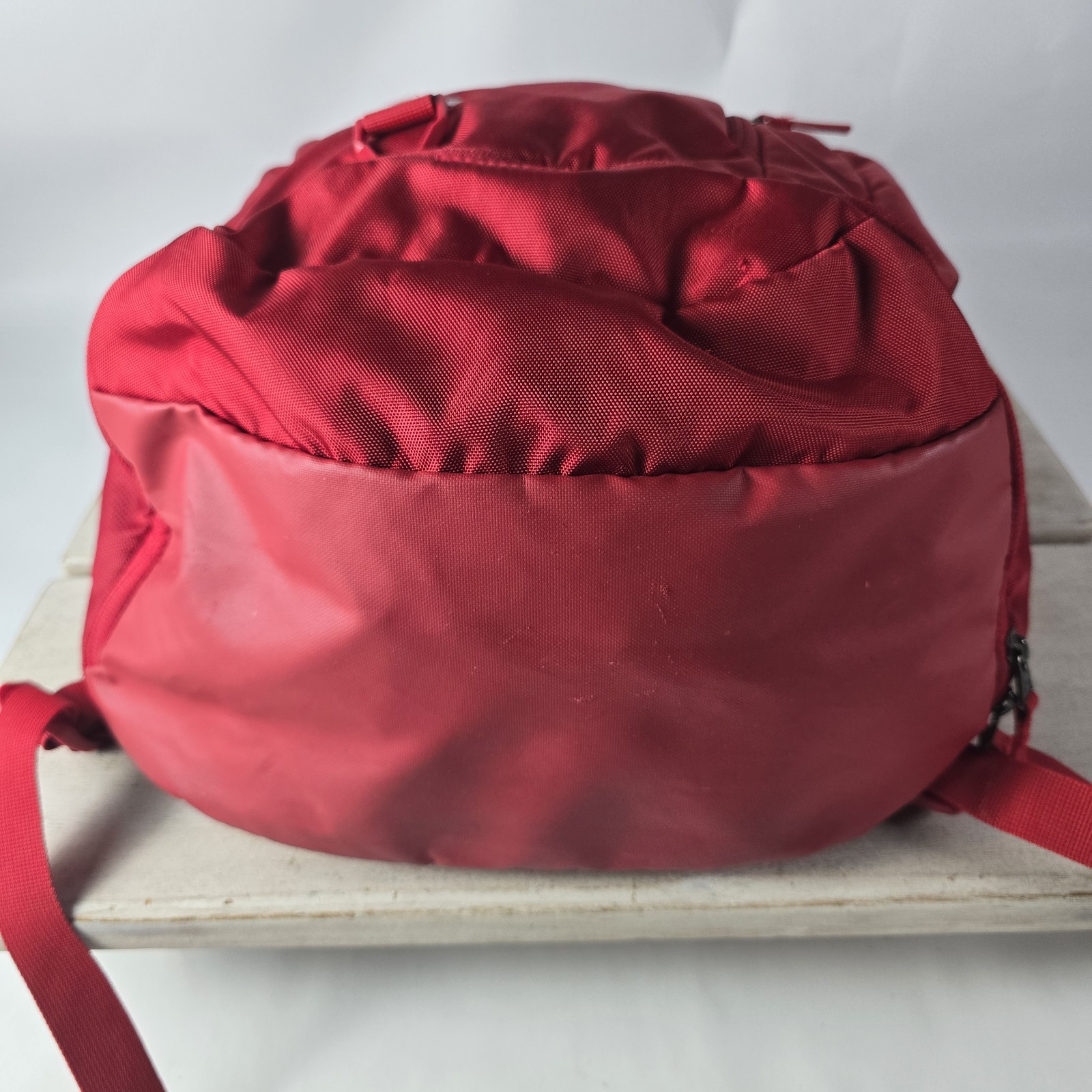 Under Armour Storm Hustle 4.0 Backpack BTS Travel Unisex Mens Red 26 L GUC