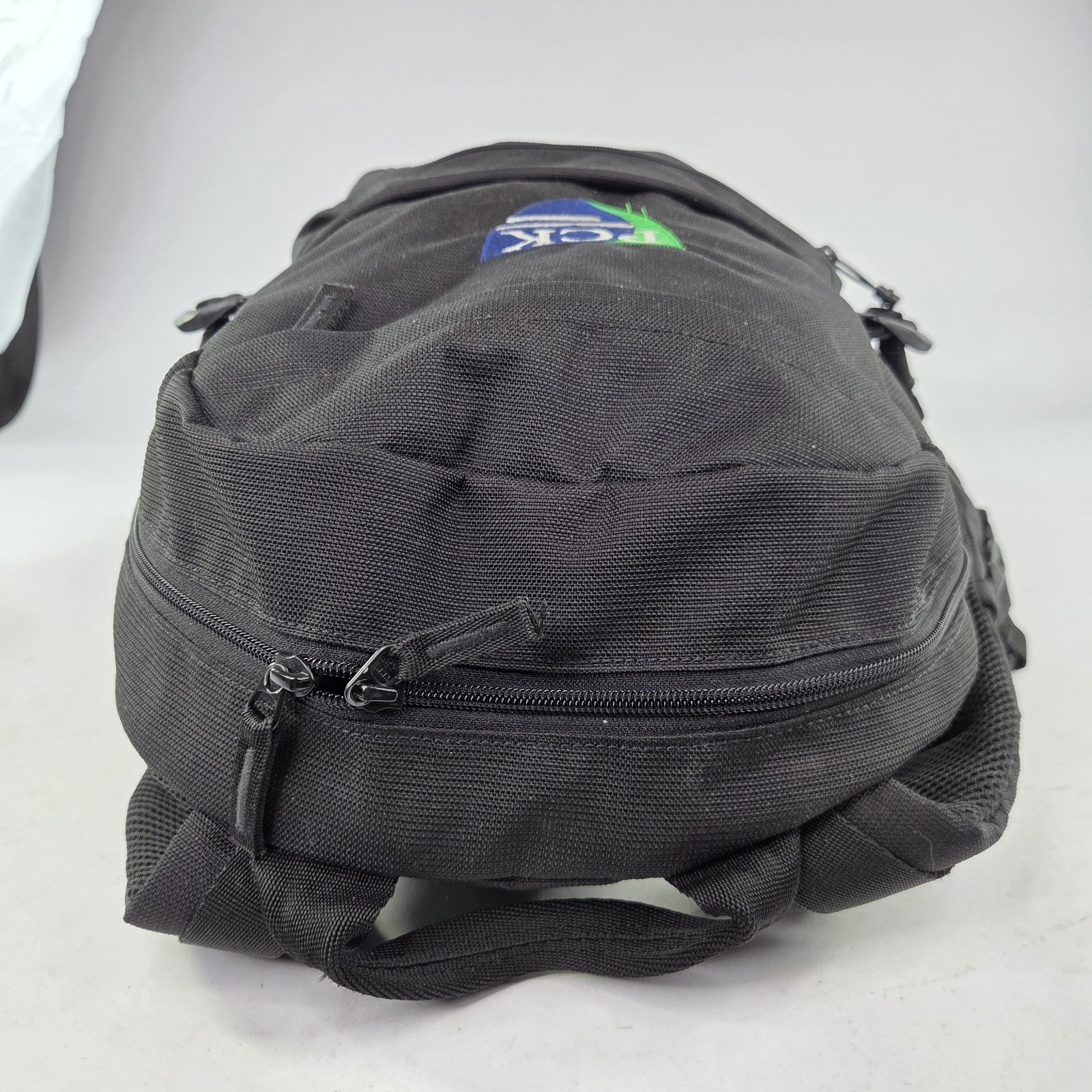 Oakley 20L Street Backpack Black Pockets Outdoor Company Logo Casual Backpacks