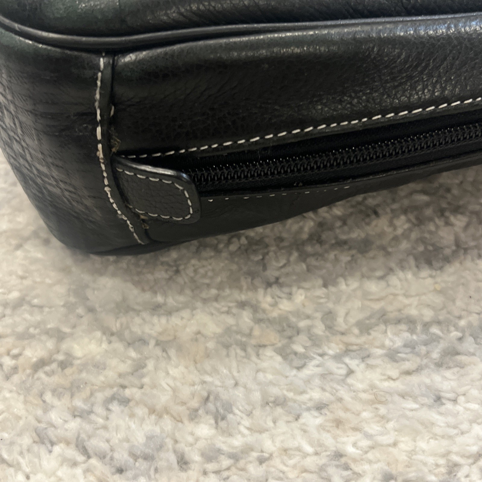 Boconi Black Leather Tumbled Pebbled Messenger Briefcase Laptop Case EUC