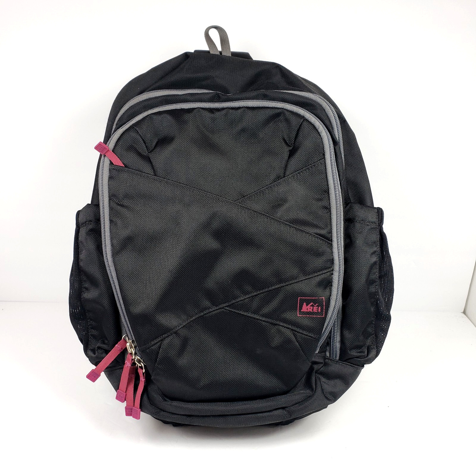 REI Unisex Black Gray Sling Back Cross Over Shoulder Crossbody Backpack