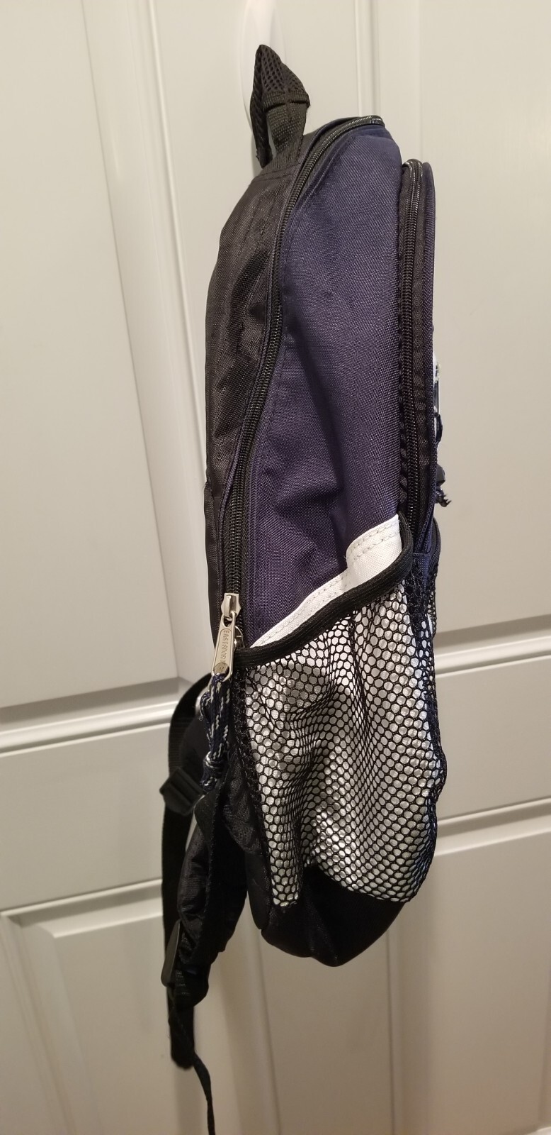 EASTSPORT Black Blue & White Unisex Backpack School Bookbag