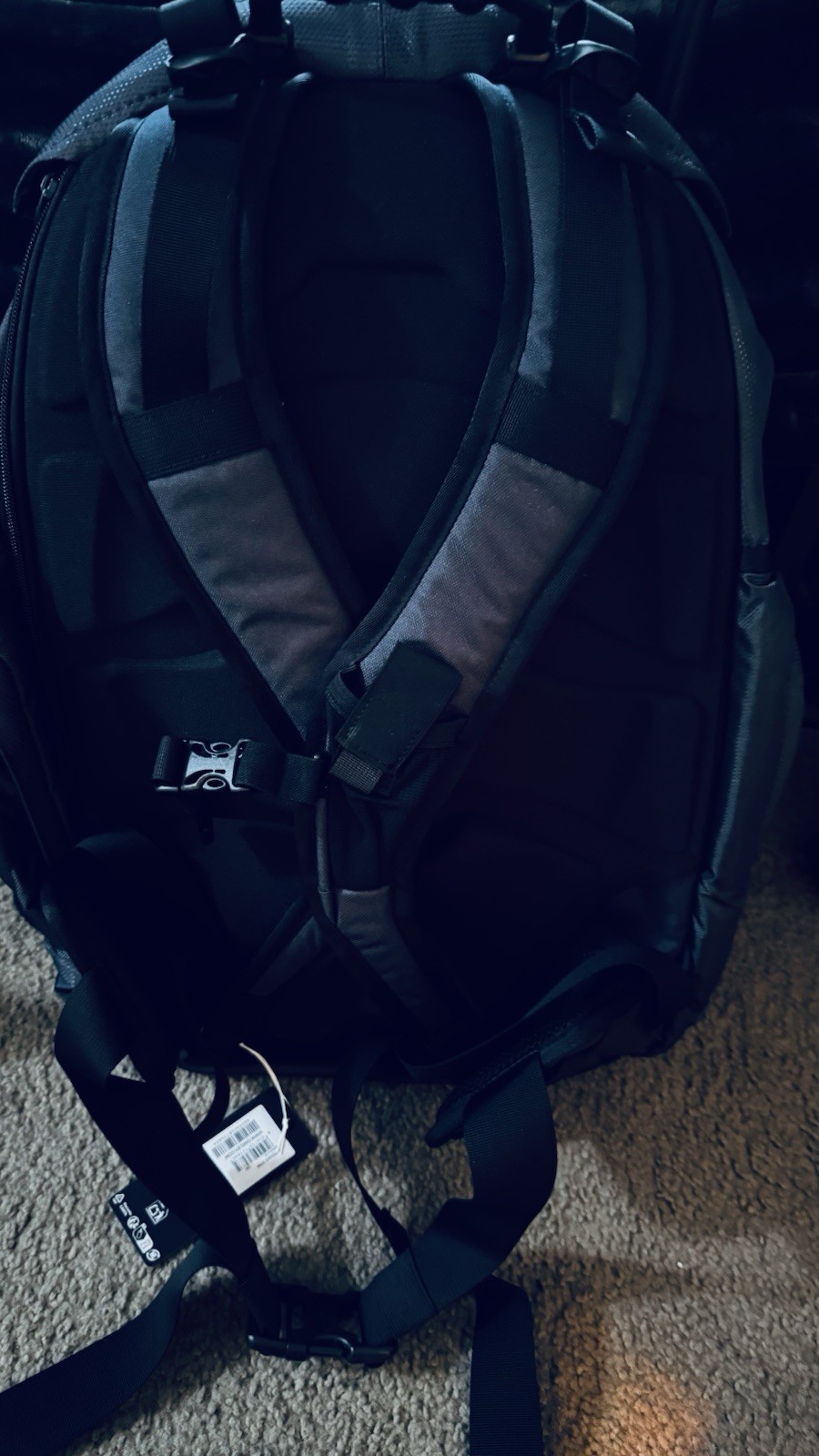 Oakley Kitchen Sink Backpack Black Graphite Laptop Sleeve Shoe Compartment