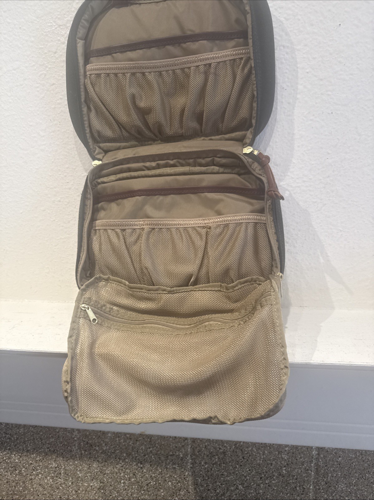 Orvis Battenkill Canvas/ Leather Travel /Toiletry Bag