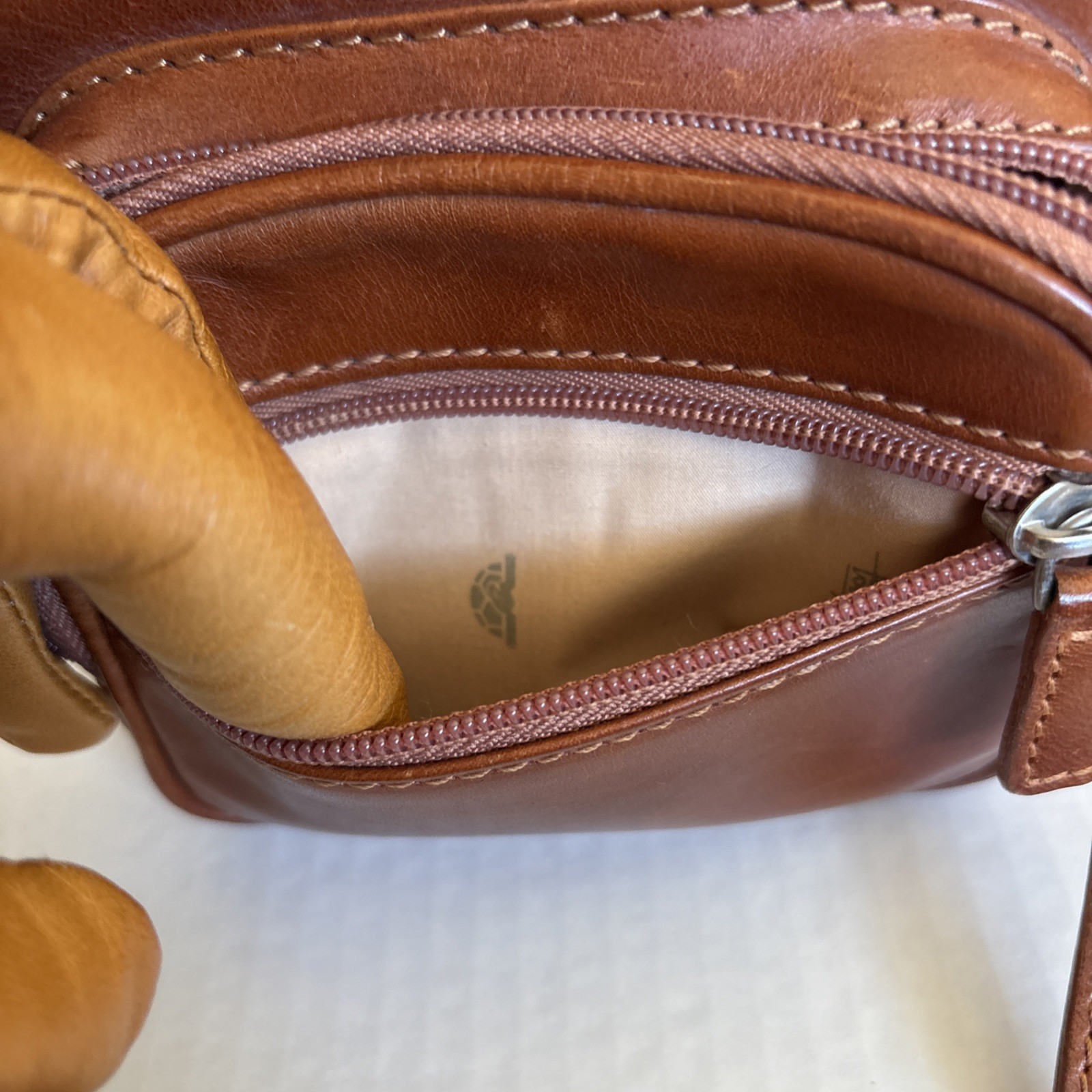 VTG GREEN by TONY PEROTTI-Brown Italian Leather Cossbody/Belt Bag Zip Pockets