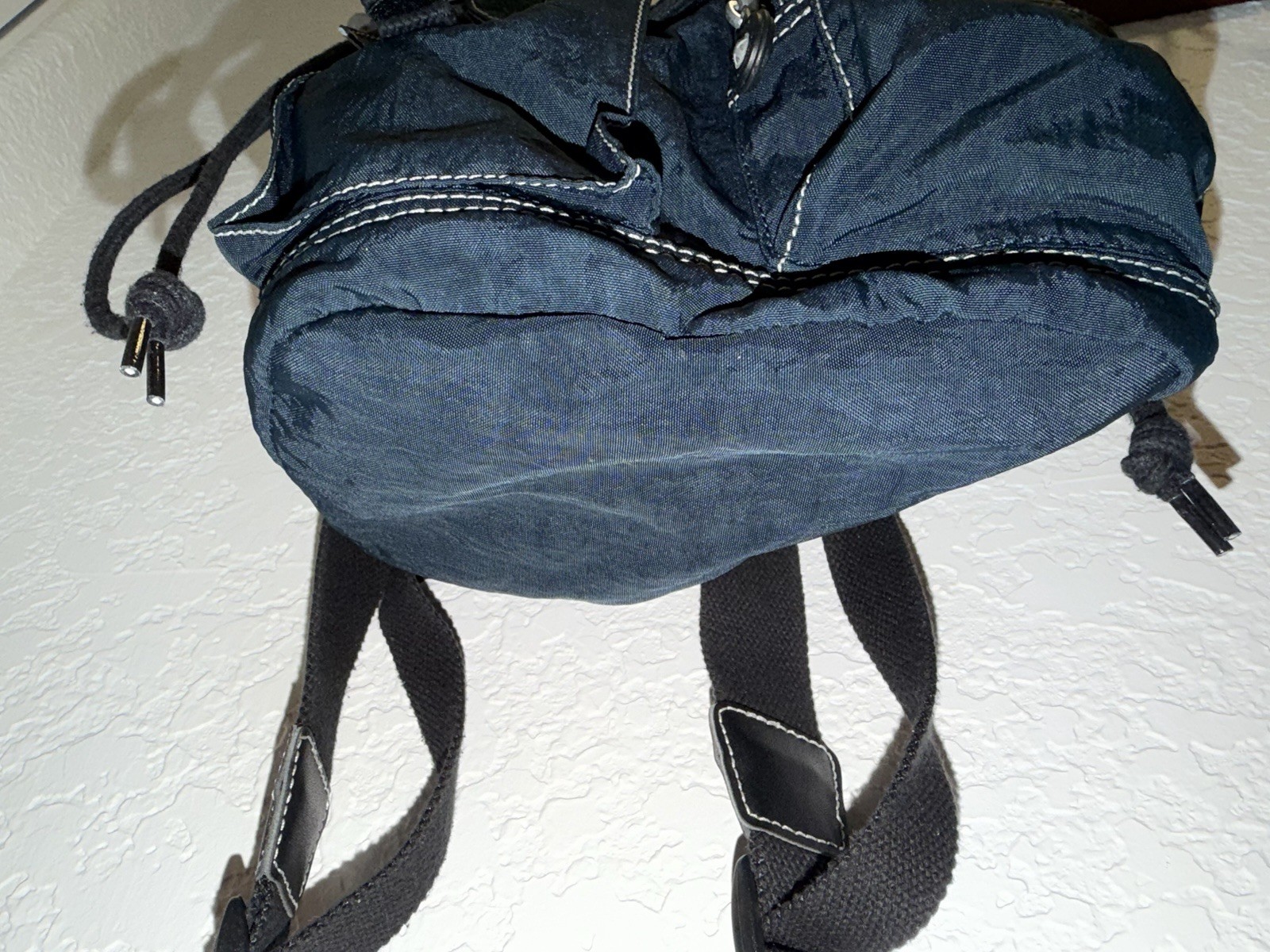 KIPLING Blue Drawstring Backpack Adjustable Strap Inner/Outer Pockets Zip