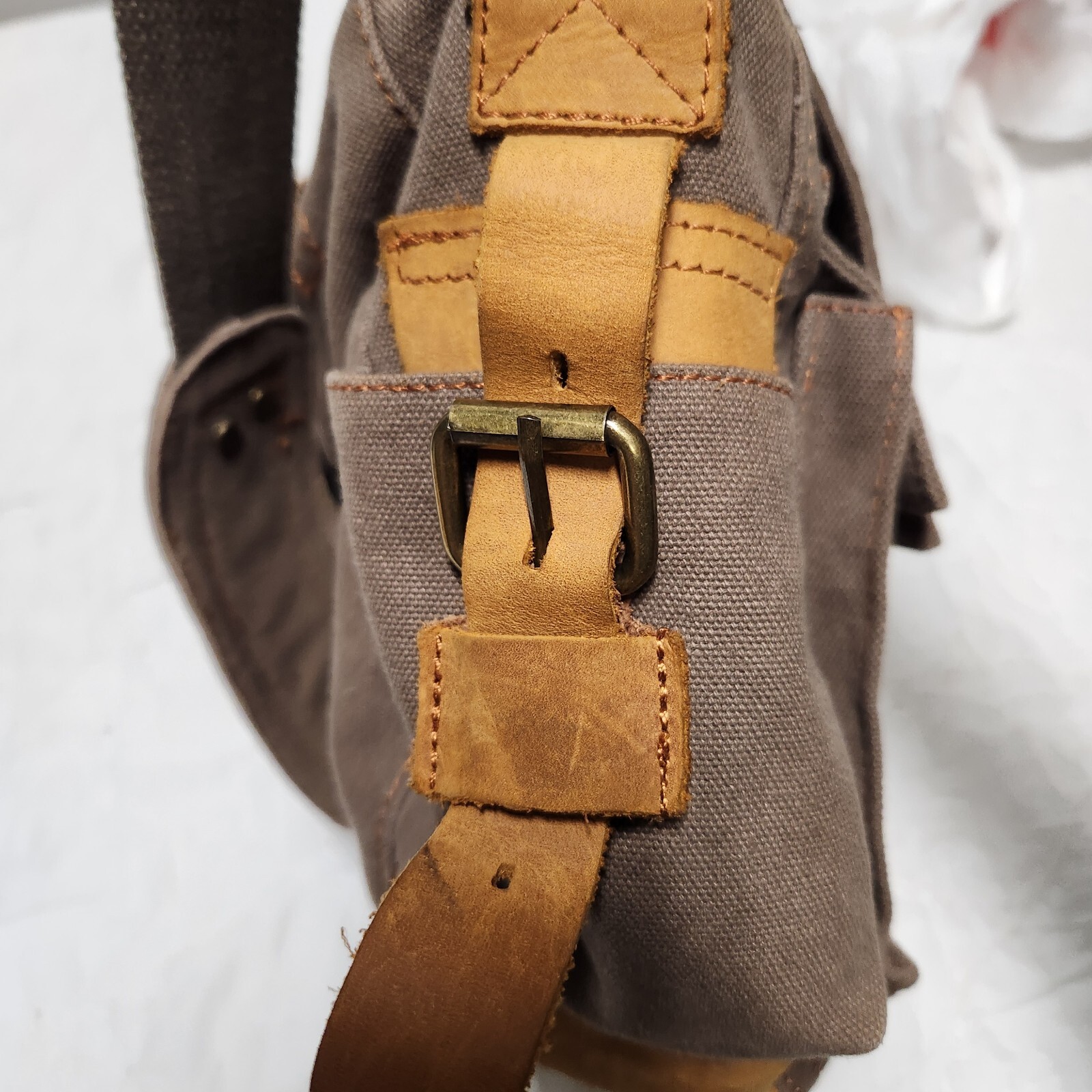 Augur Strauss & Co Stylish Messenger Bag Brown Canvas With Leather Trim 15×12 BH