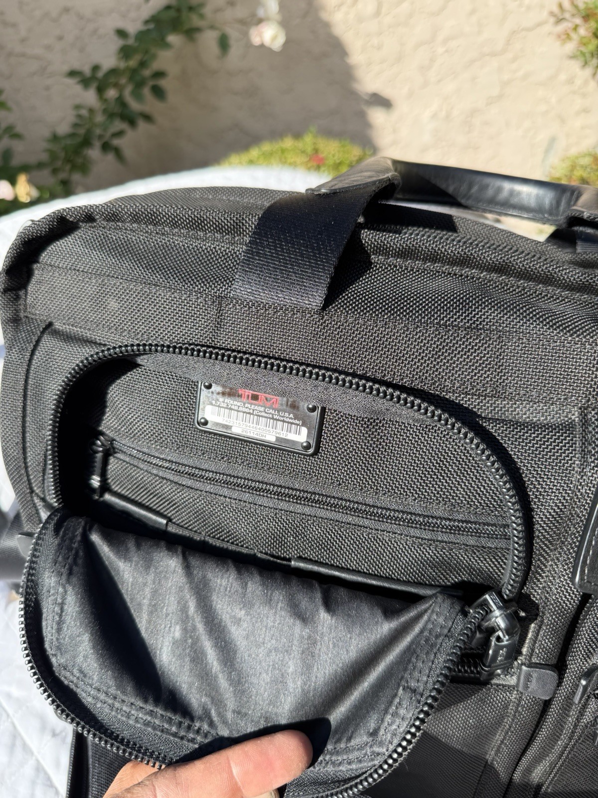 TUMI Alpha 17″ Business Briefcase Bag Black 26114DH W/Tech Accessory Pouch Case