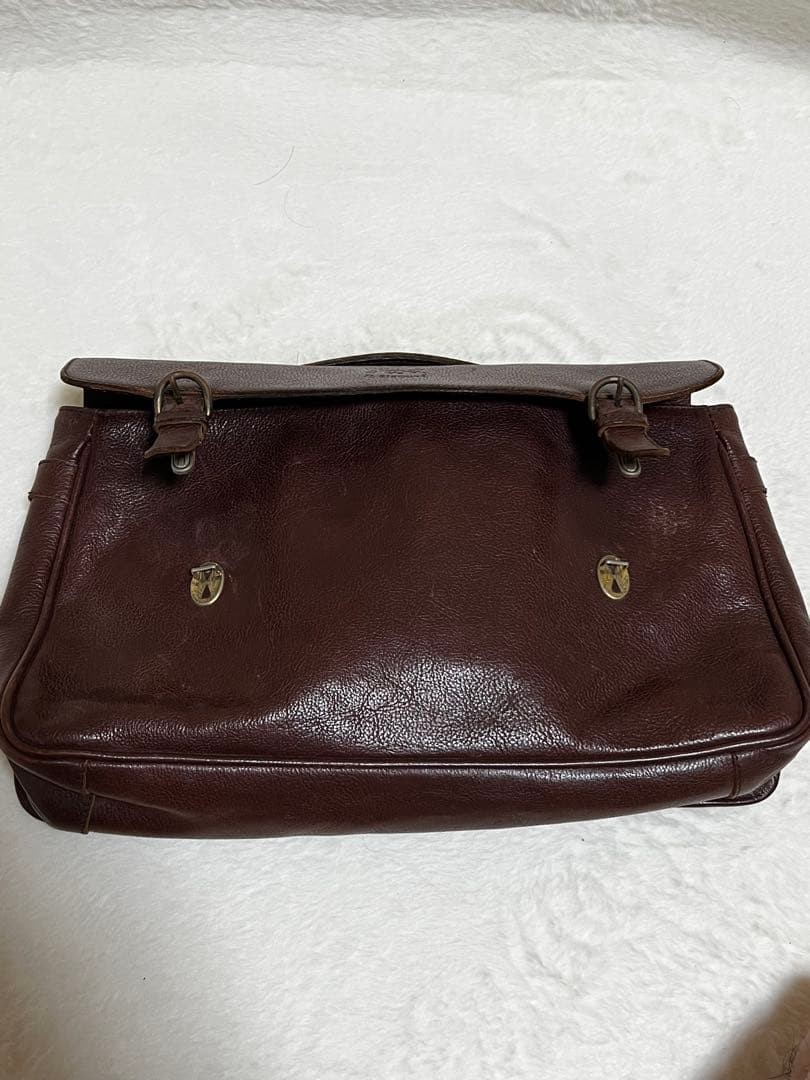 ILBISONTE Second Bag Clutch Leather 34cm x 21cm Pre-owned Rare Design