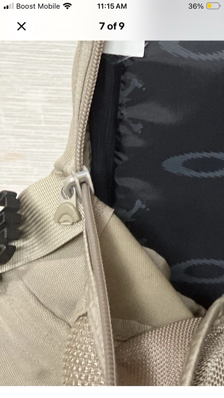 VINTAGE Oakley Icon Backpack – RARE Skull Edition – Tan Sand Gorpcore Techwear