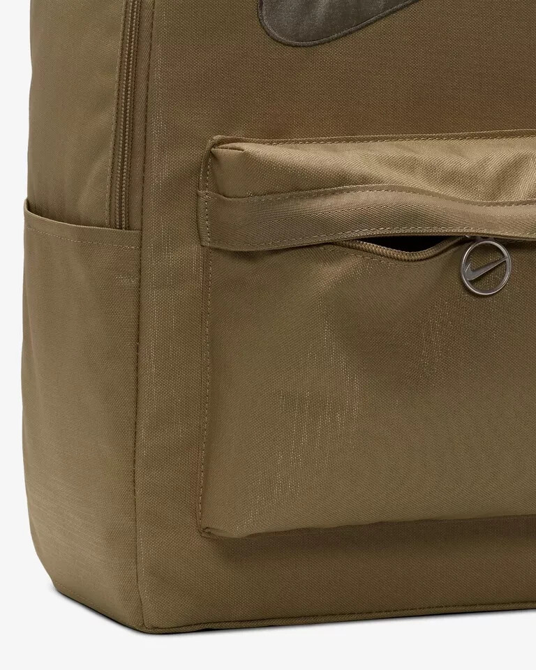 NEW Nike Neutral Olive/Neutral Heritage Unisex Laptop Backpack (25L) FB3040-276