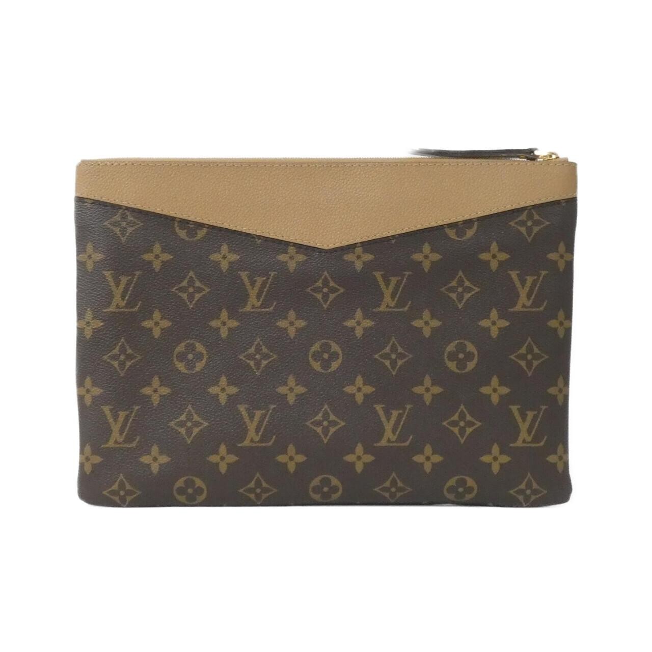 Authentic Louis Vuitton Monogram Daily Pouch M64591 Pouch #230-000-237-5051