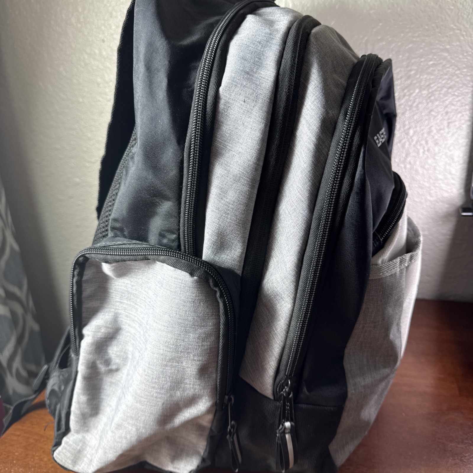 Eastsport Expandable Titan 2.0 Expandable Backpack USB Port Grey Black