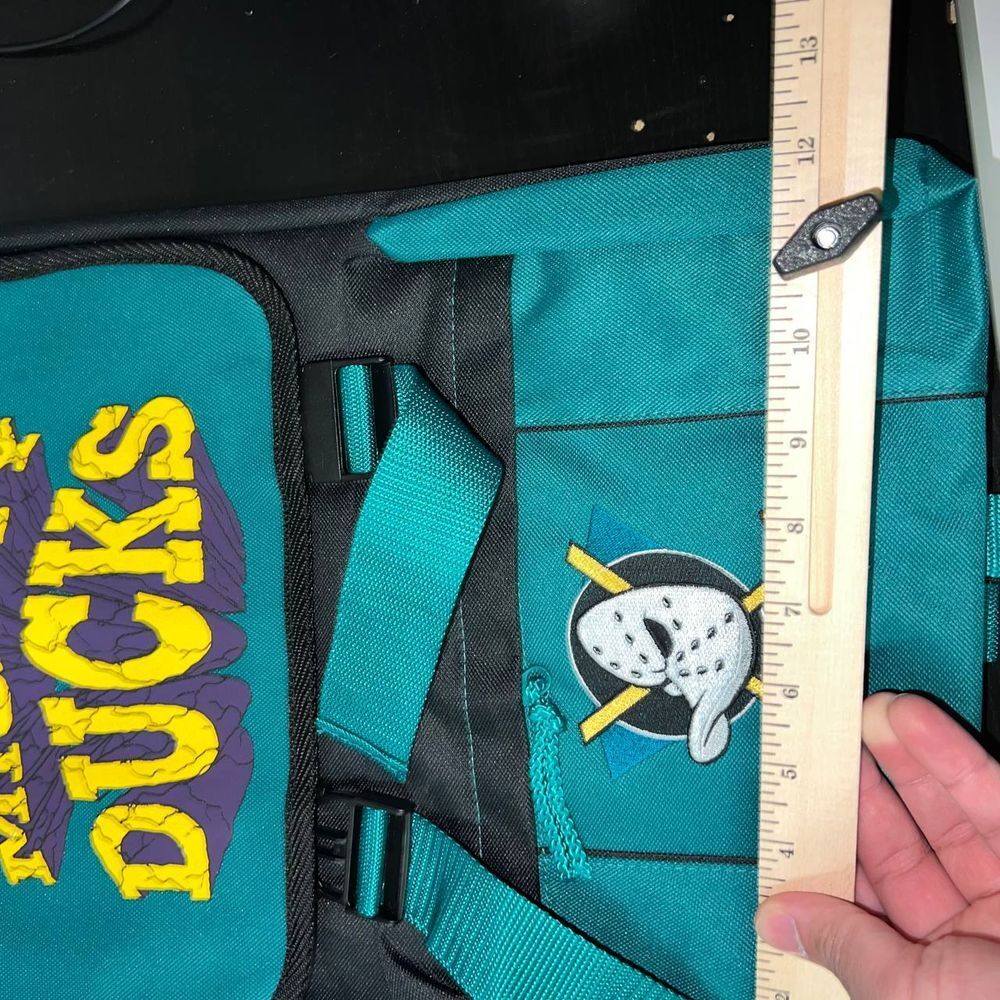 Vintage Mighty Ducks Retreat Backpack Bag Green NHL Nasco Little America