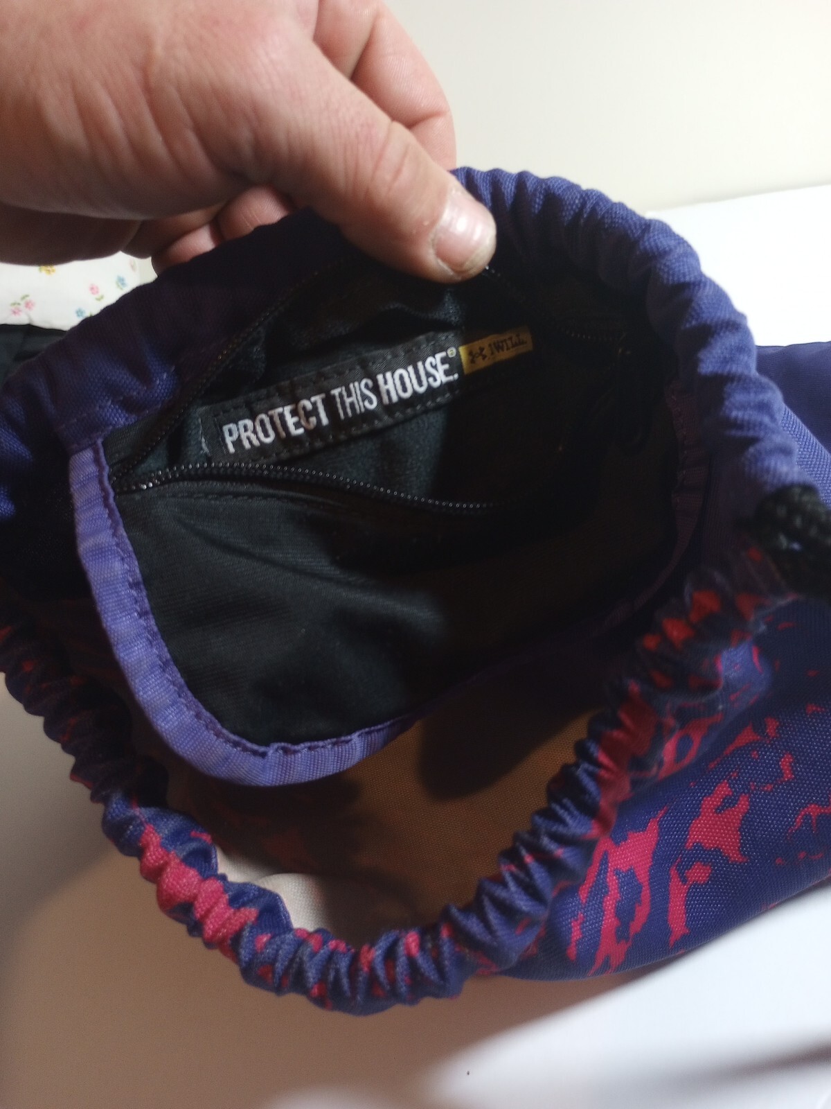 Unisex Under Armour 100% polyester Sackpack Backpack Purple 💜 Gym Bag