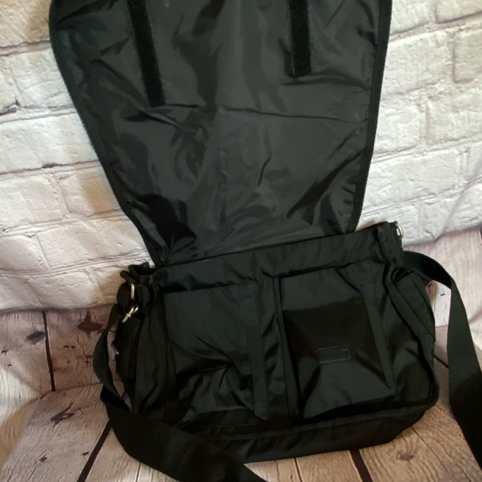 Black Shoulder Bag Uni-sex Multiple Pockets Adjustable Strap Zip Buckle Snap