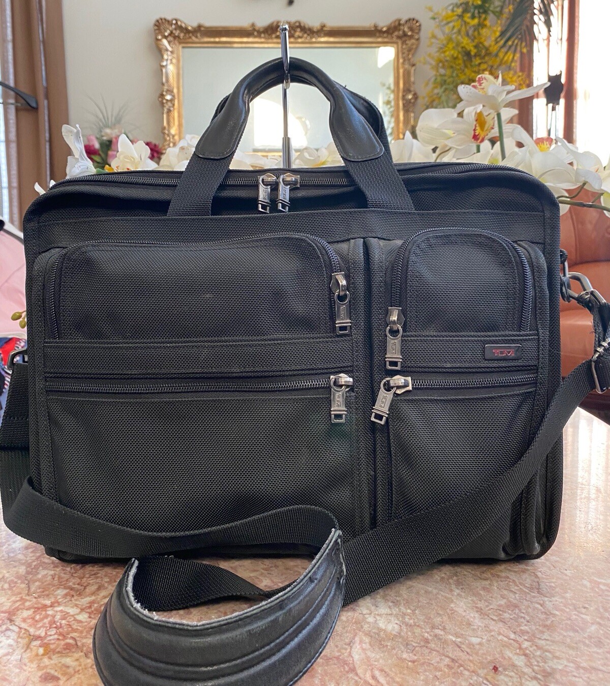 TUMI Alpha Black Ballistic expandable Laptop Business Briefcase 26041D4 EUC $595