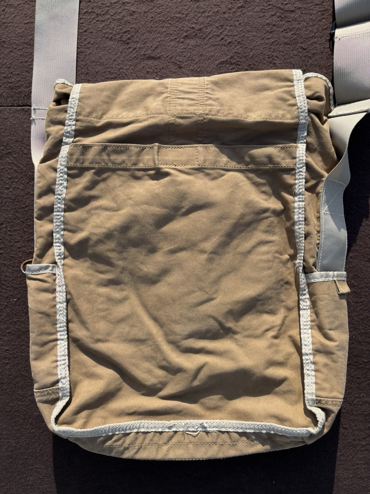 American Eagle Outfitters Y2K Canvas Messenger Bag Army Khaki Vintage Utility
