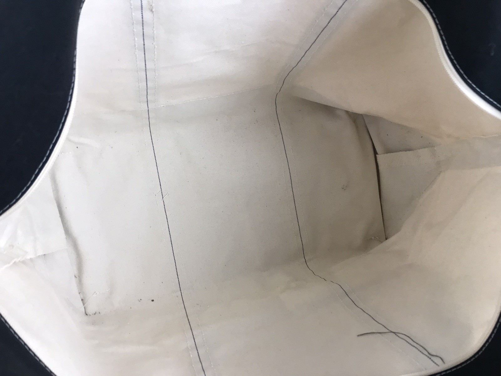 Vintage LL Bean Boat & Tote Canvas Bag White Navy Blue Handles Zip X Large USA