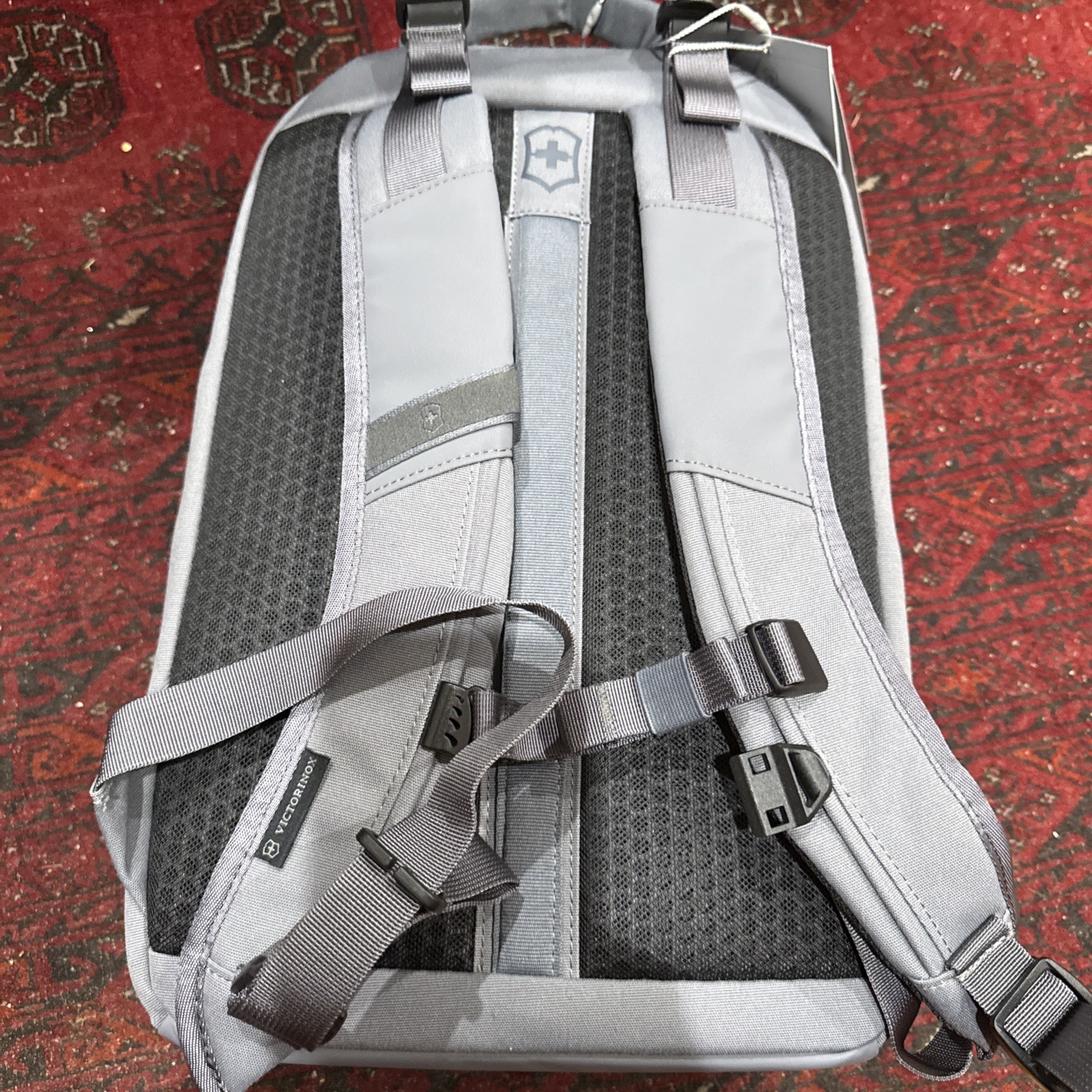 Victorinox Touring Carry On Travel Gray Reflective 15″ Laptop Backpack-NWT