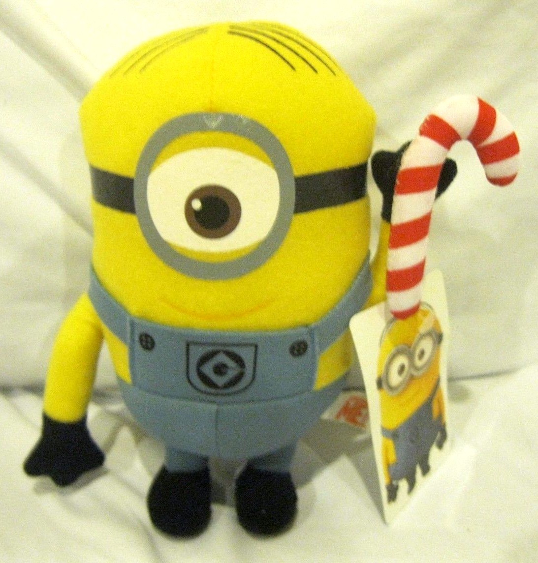 Despicable Me Minion One Eye 6″ Plush holding Candy Cane-Christmas Minion Plush