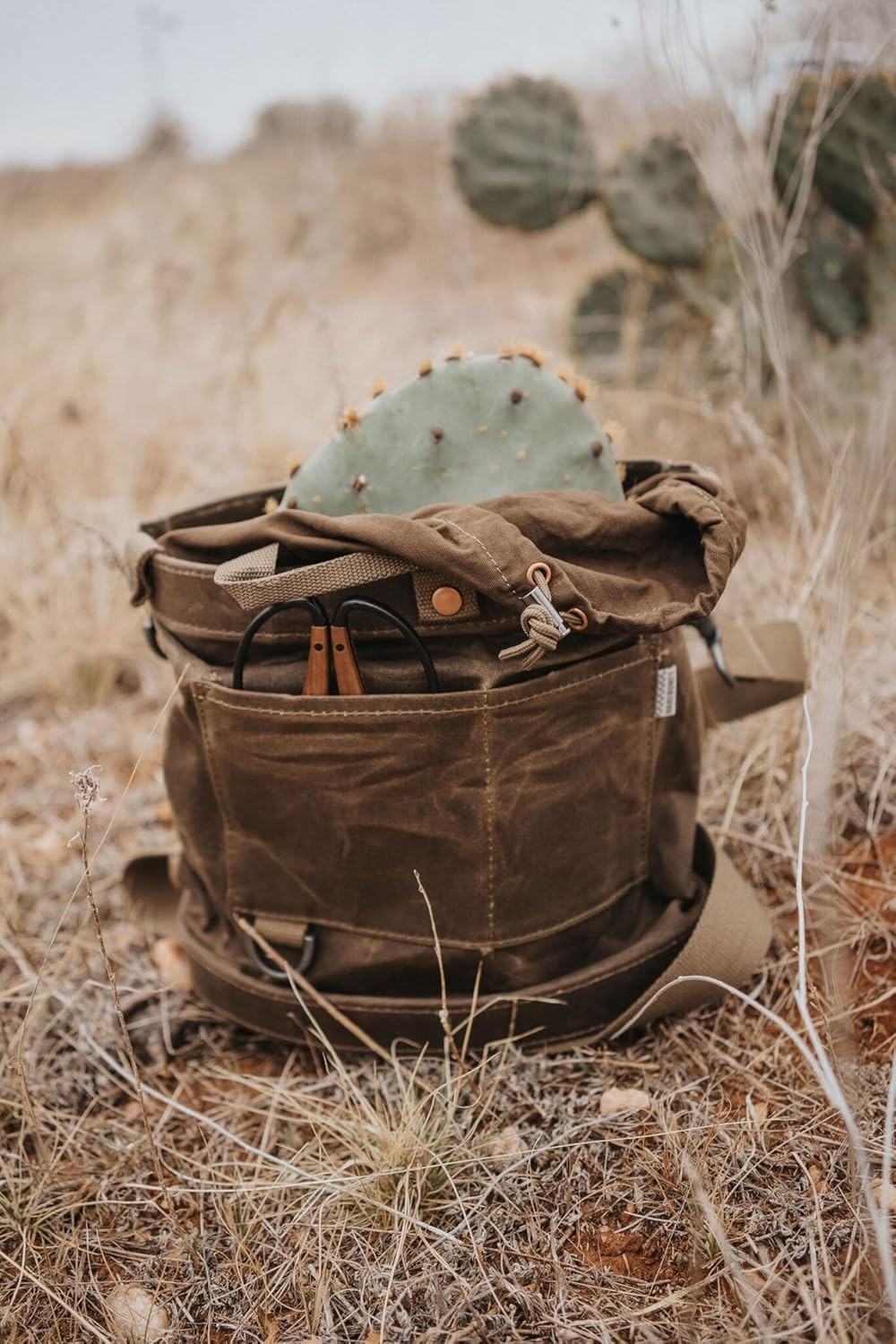 Barebones For Aging Bag, Dark Khaki, 20232025037000 Ｗ29.21 ×Ｈ33 ×Ｄ10 cm