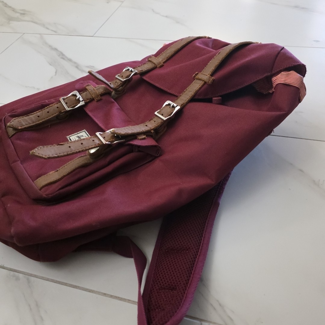 HERSCHEL Supply Co. 21L BACKPACK Little America Maroon Flap Top Drawstring Mid